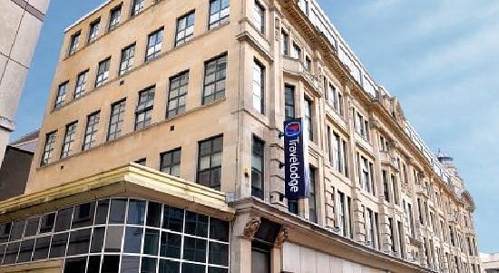 Travelodge Cardiff Queen Street